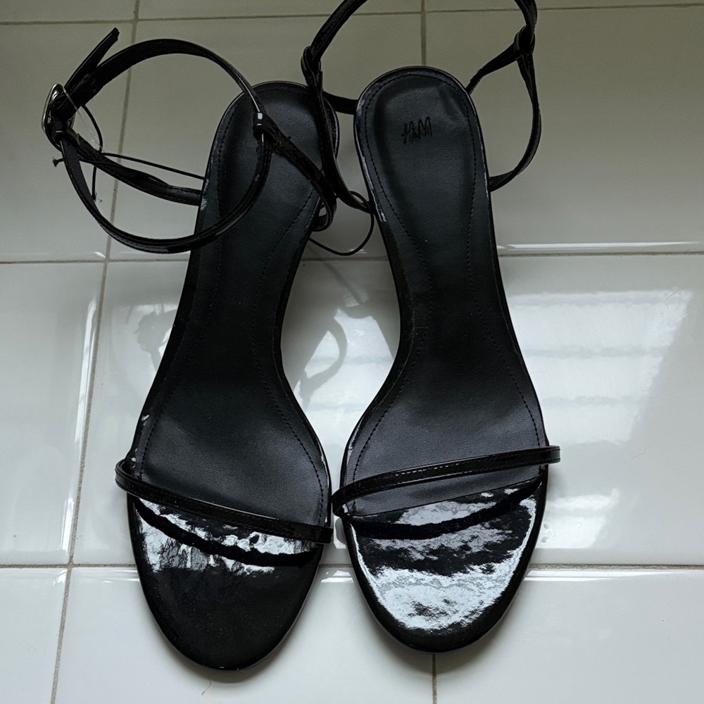 H&M Glossy Black Strappy Heels